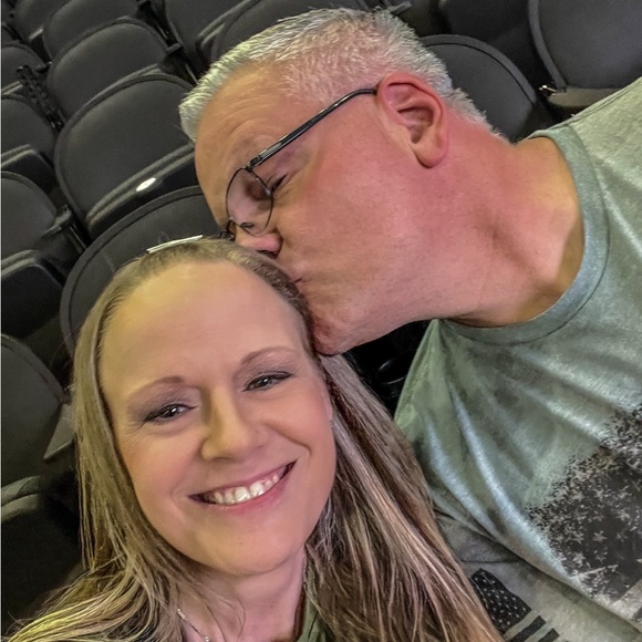 Mrs. K9WYF - Picture 3 of 17